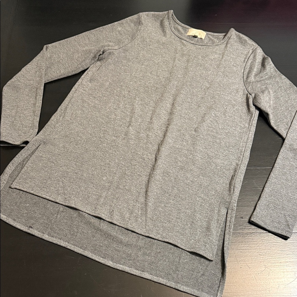 Joan Vass Charcoal Knit Top‎